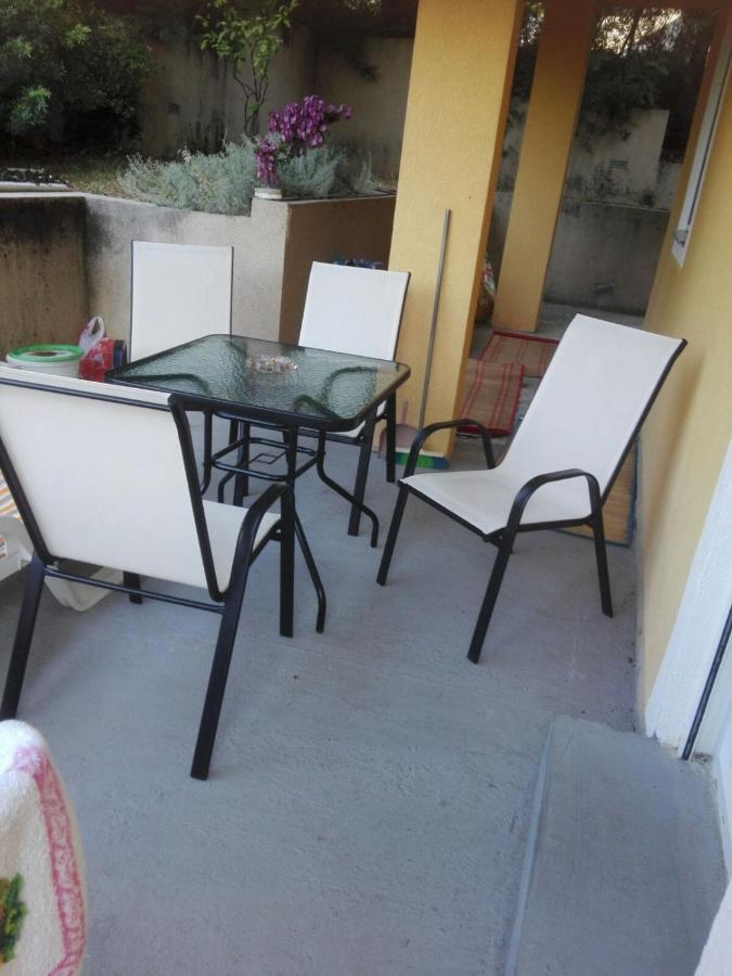 Ruza Vetrova Apartment Bar Exterior photo